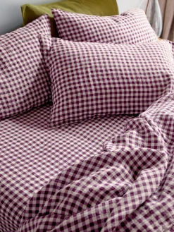 Berry Gingham 100% Linen Fitted Sheet