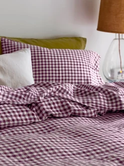Berry Gingham 100% Linen Flat Sheet