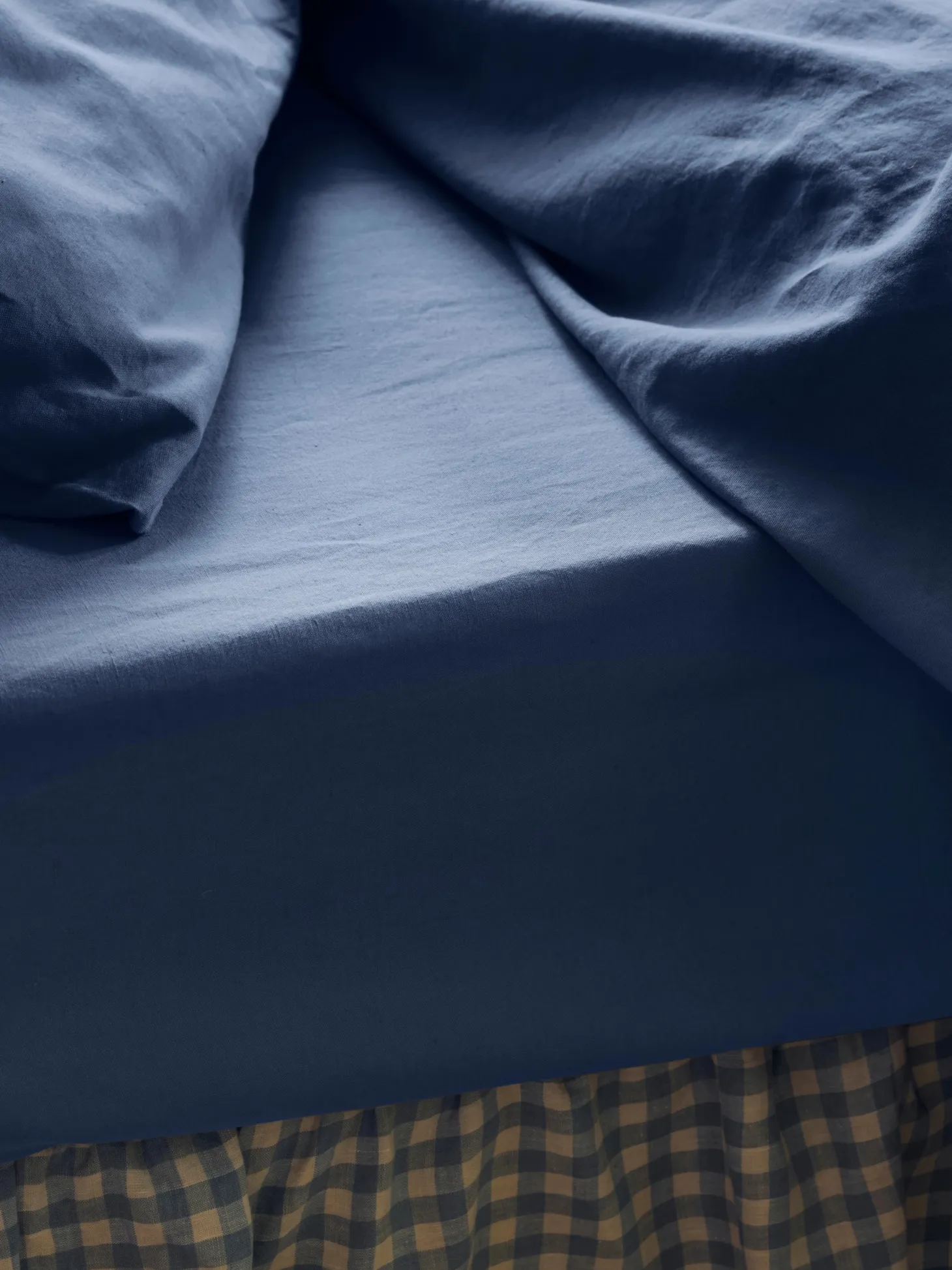Blueberry Linen Blend Fitted Sheet