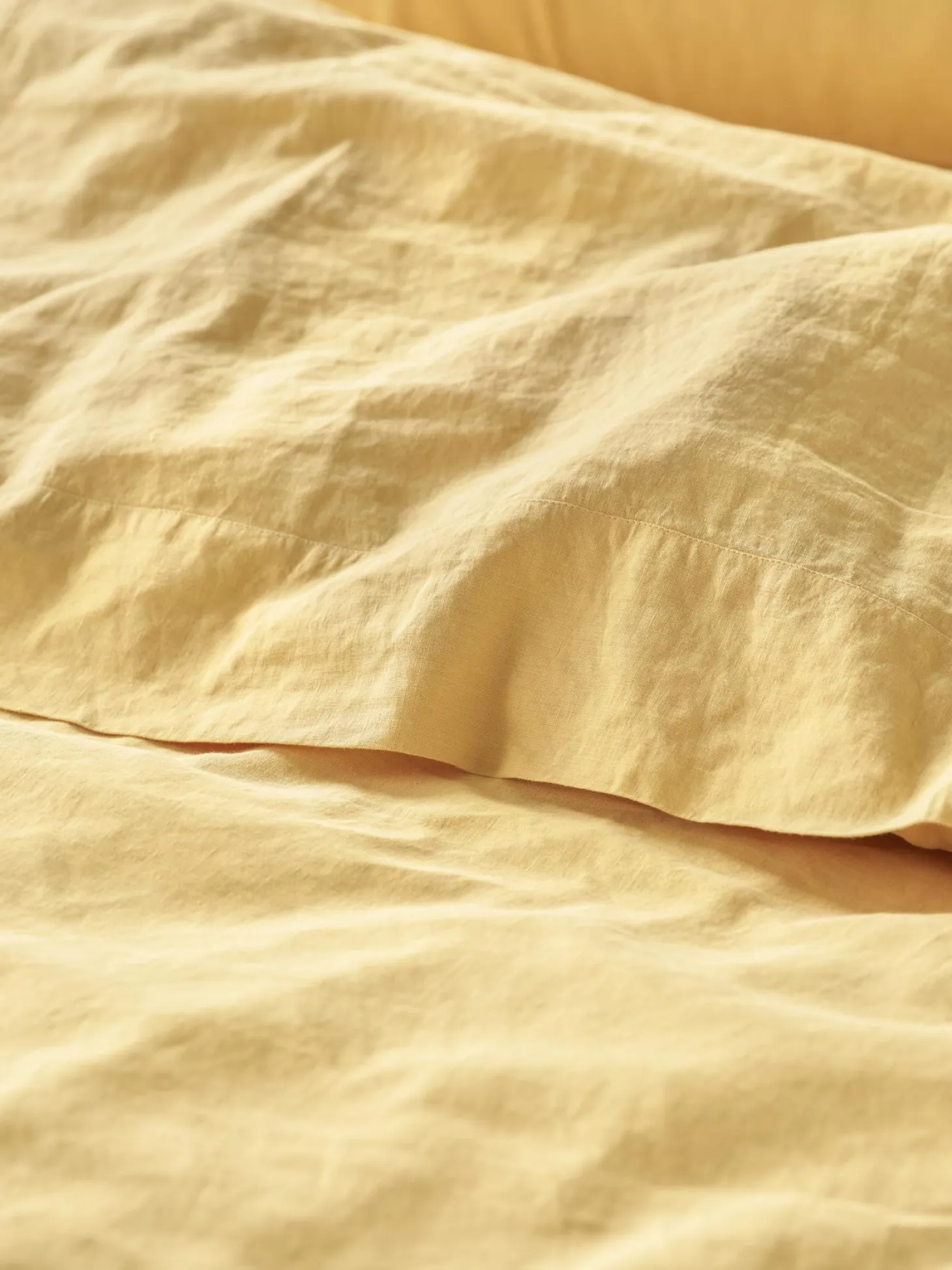 Butter Yellow Linen Blend Flat Sheet
