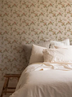 Cream Blush Field Rose Wallpaper