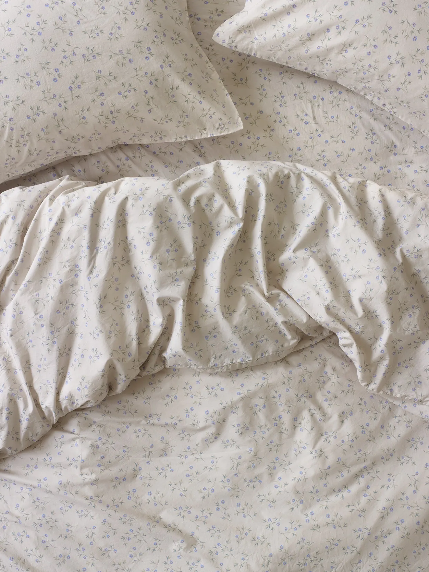 Cream Spring Sprig Cotton Duvet Cover