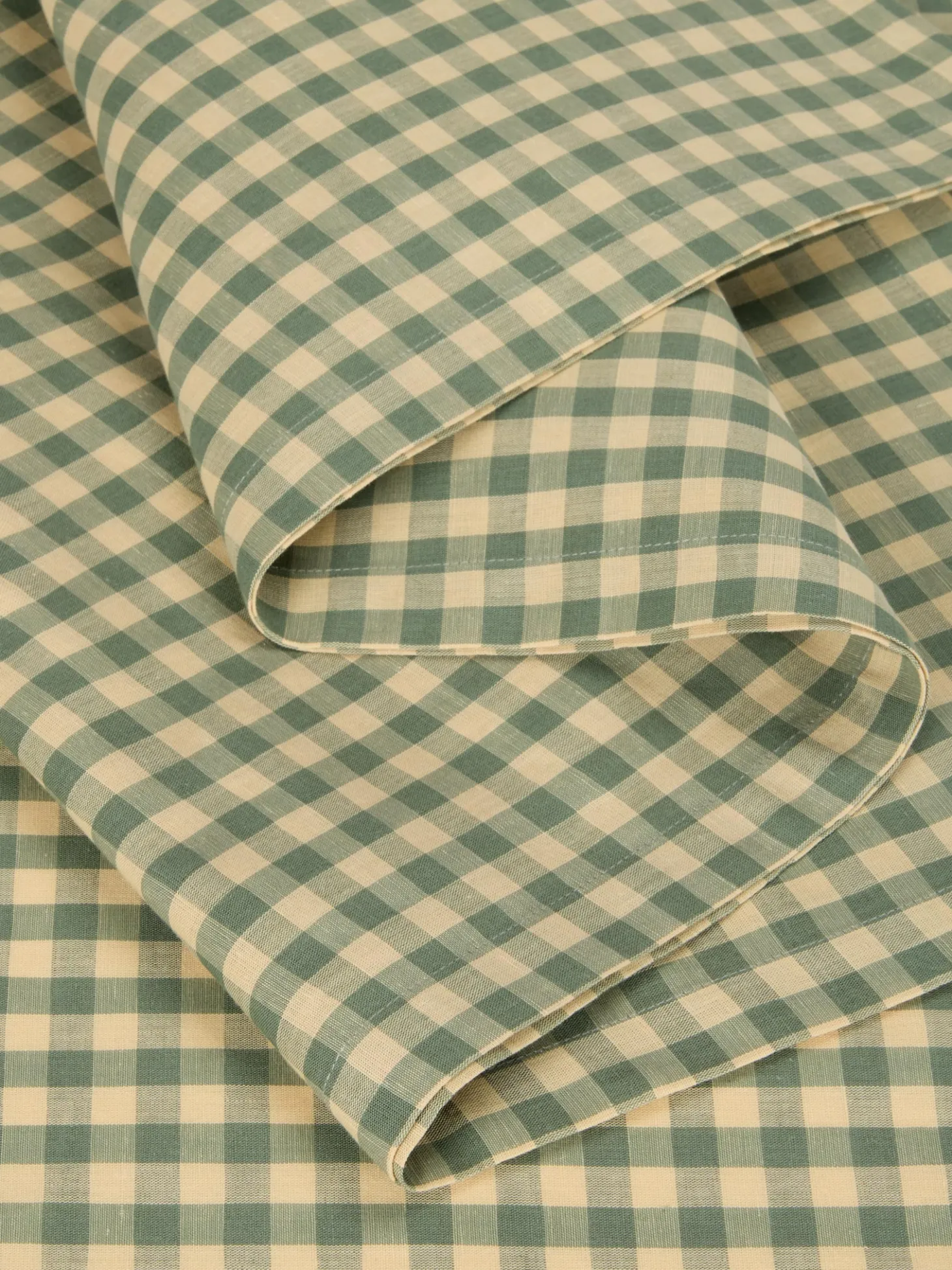Elm Green & Butter Yellow Gingham Linen Blend Table Runner