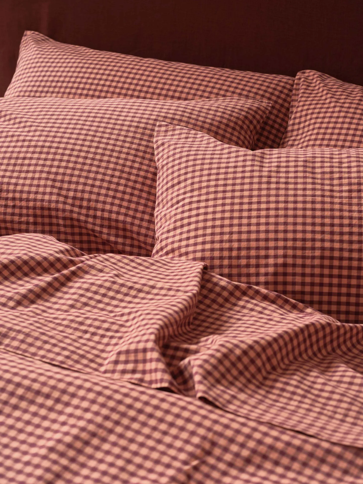 Fig & Blush Pink Gingham Washed Cotton Percale Pillowcases (Pair)