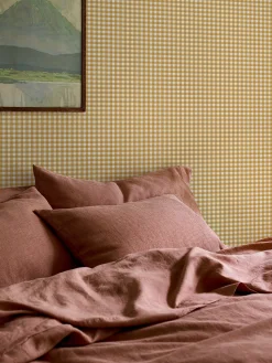 Honey Gingham Wallpaper