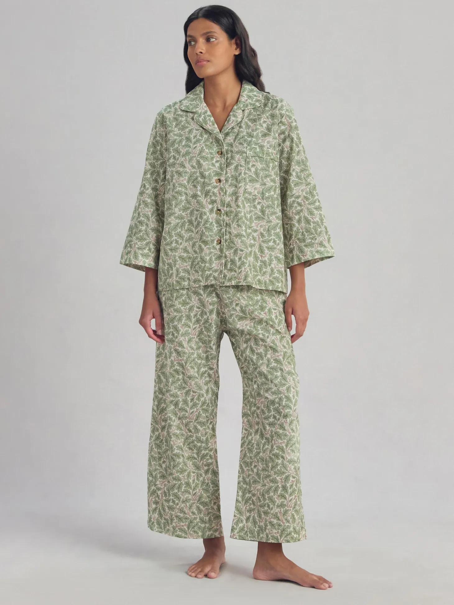 Leafy Arbour Oak Cotton Cropped Pants Set