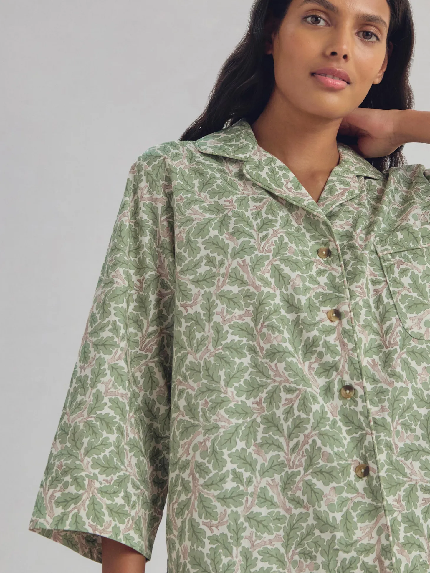 Leafy Arbour Oak Cotton Cropped Pants Set