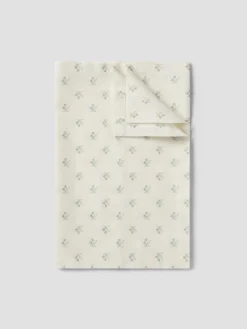 Mellow Green Martha Floral Linen Blend Table Runner