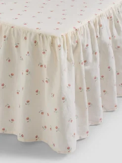 Pearl Posy Bud Linen Blend Bed Skirt