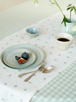 Pearl Posy Bud Linen Blend Table Runner