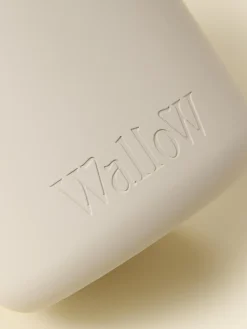 Wallow Untamed Moss Candle