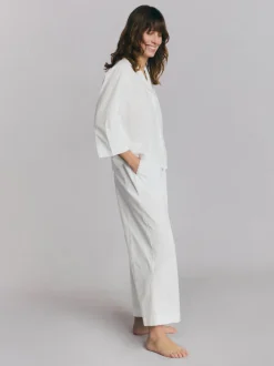 White Floral Embroidered Cotton Cropped Pants Set